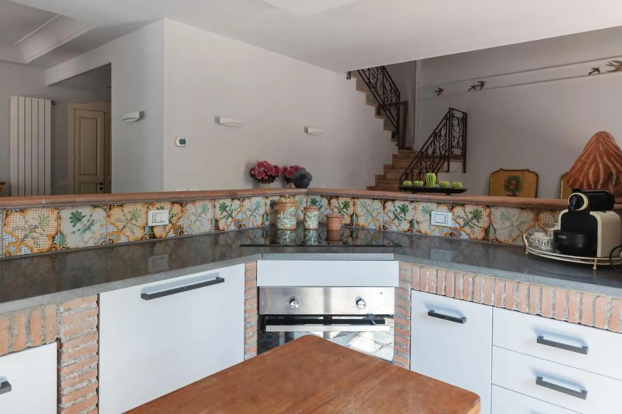Holiday home Villa Rose Acireale Santa Tecla