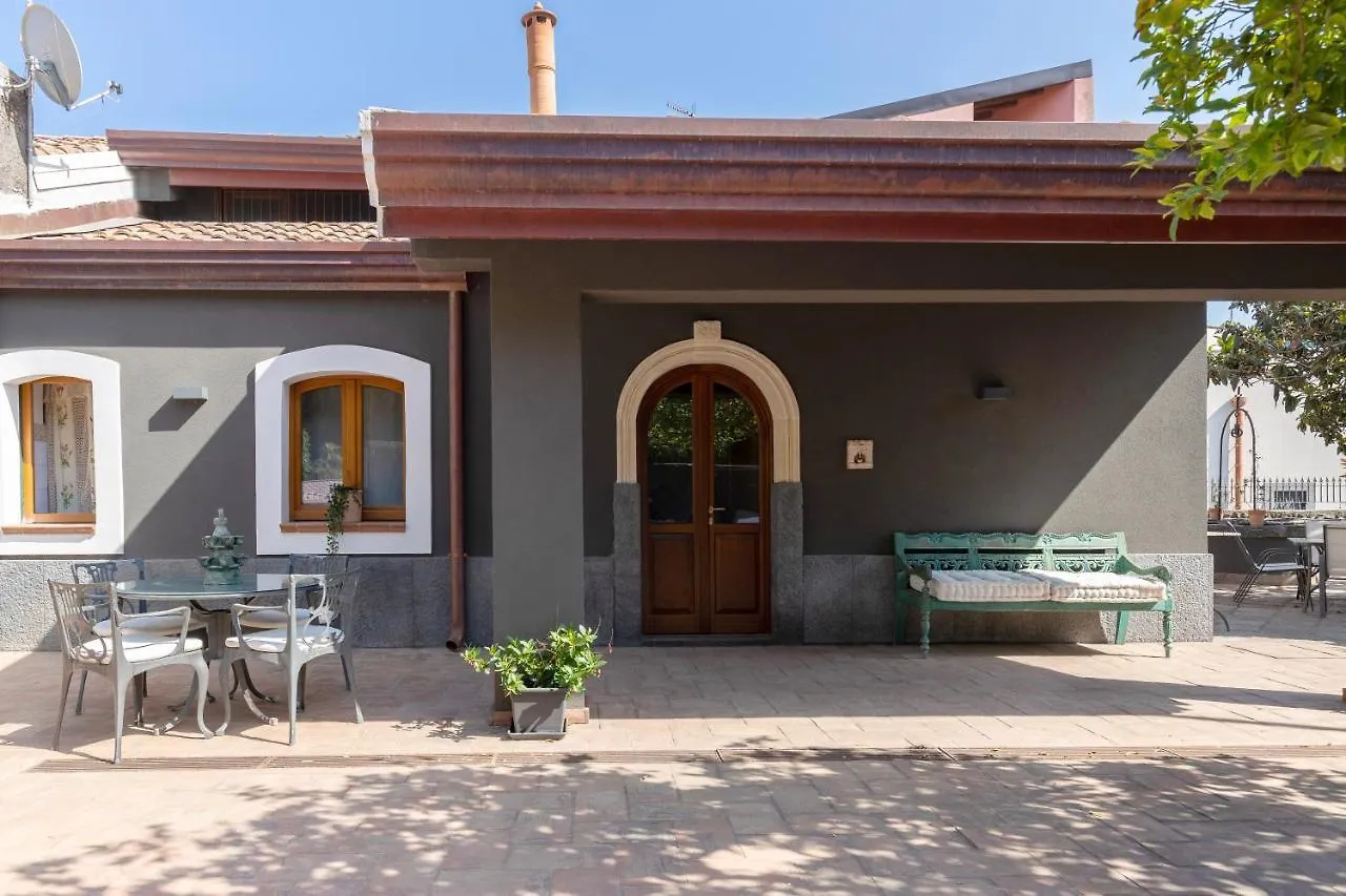 Villa Rose Acireale Santa Tecla 0*,  Italy
